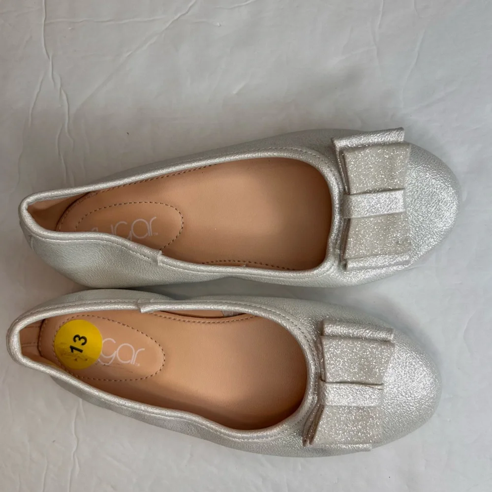 Sugar White Dress Shoes Girl’s Silver Simmer Dazzled Elegant Bow Flats Size 13